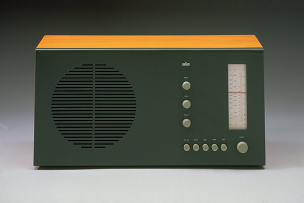 1961年雷姆斯为百灵牌设计的RT+20收音机