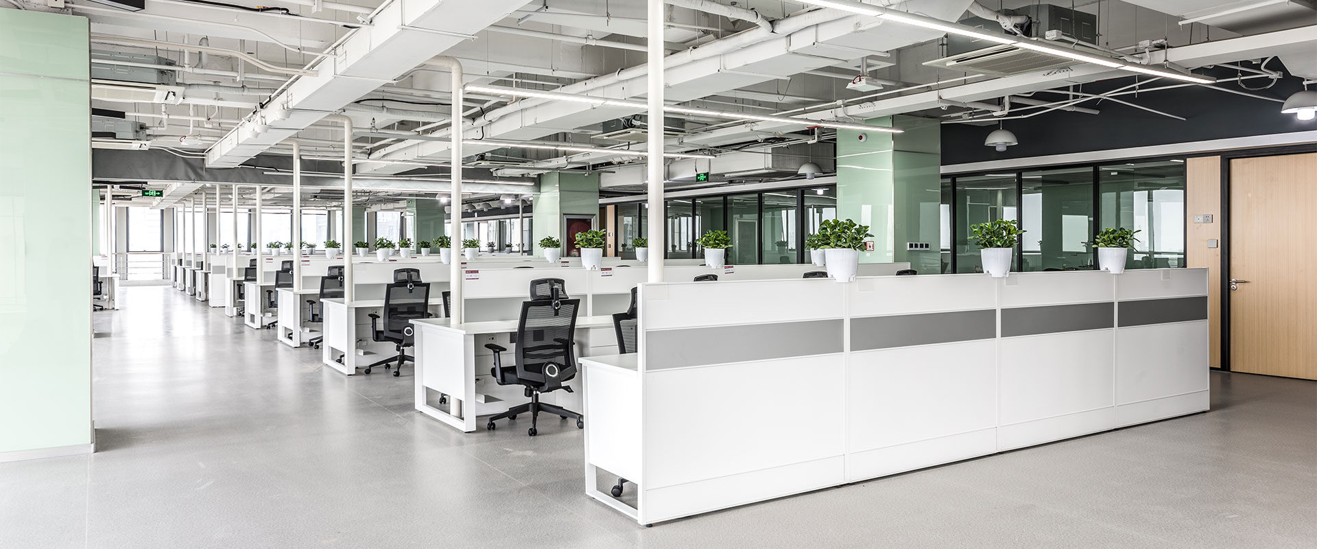 Zhejiang Semir E-Commerce Co., Ltd.