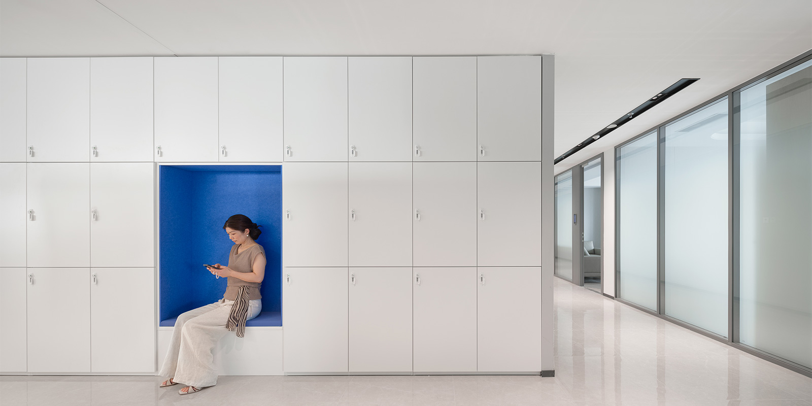Aurora furniture