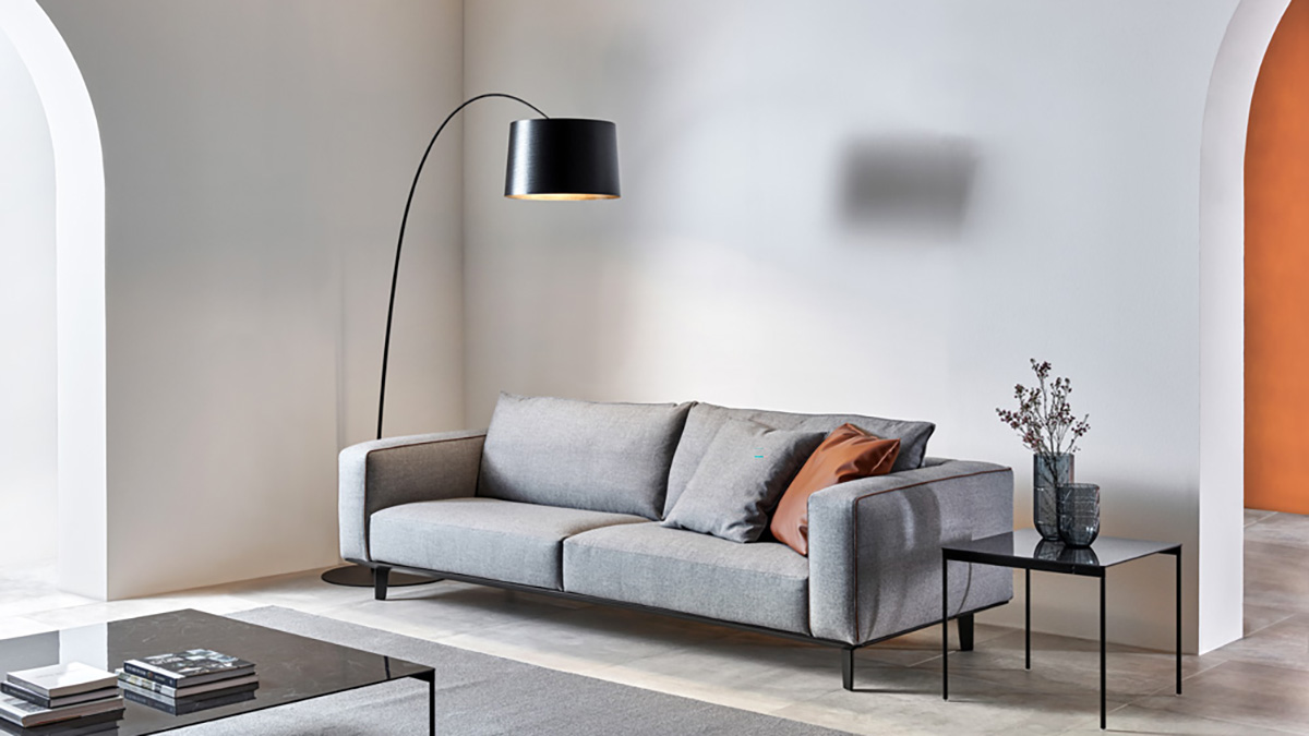 Caresse Sofa